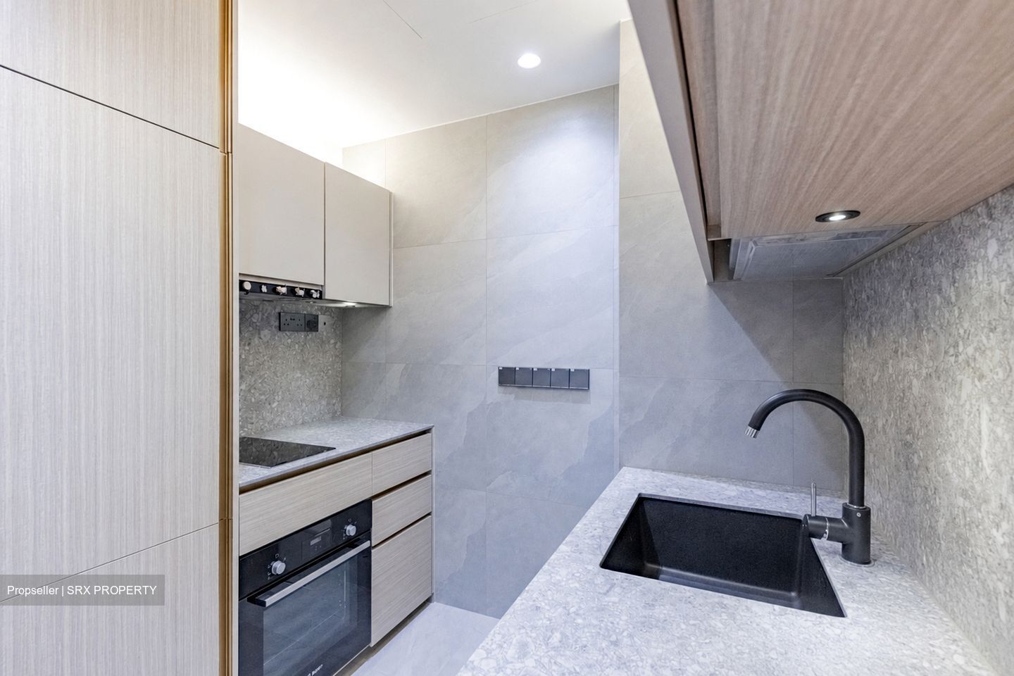 Mori (D14), Apartment #594670091